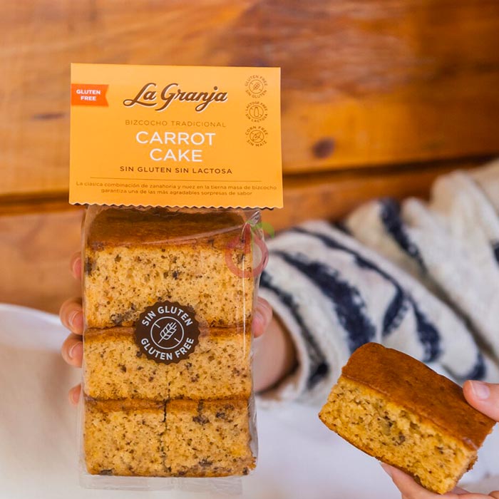 Bolo de Cenoura com Nozes Sem Glúten e Sem Lactose La Granja